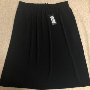 R Label Weekend Aline Black Skirt, Size L